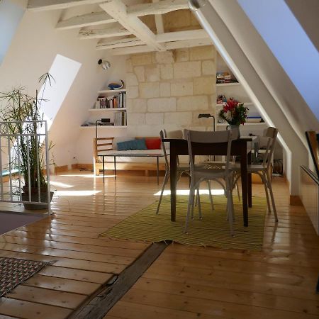 Apartamento L Escalier Rouge Tours Exterior foto