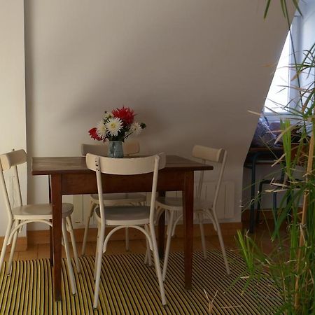 Apartamento L Escalier Rouge Tours Exterior foto