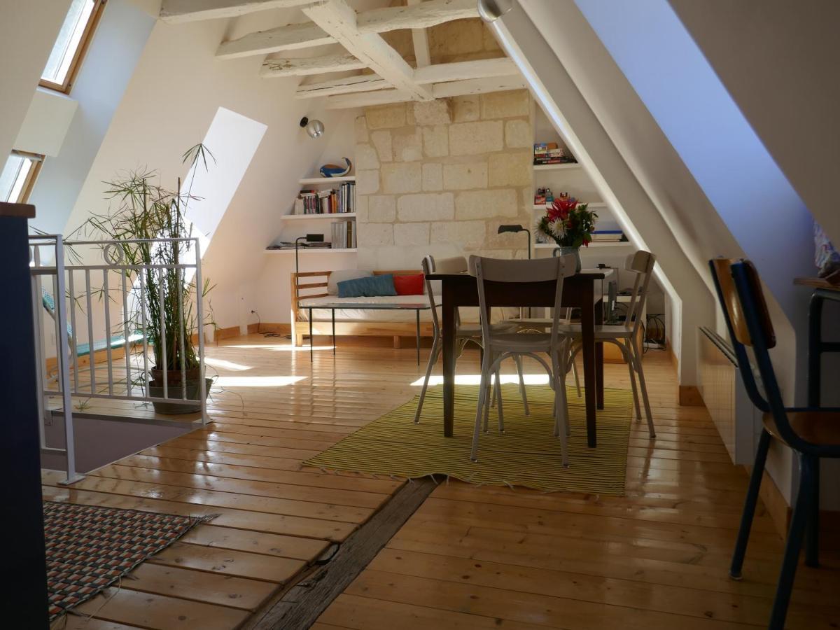 Apartamento L Escalier Rouge Tours Exterior foto